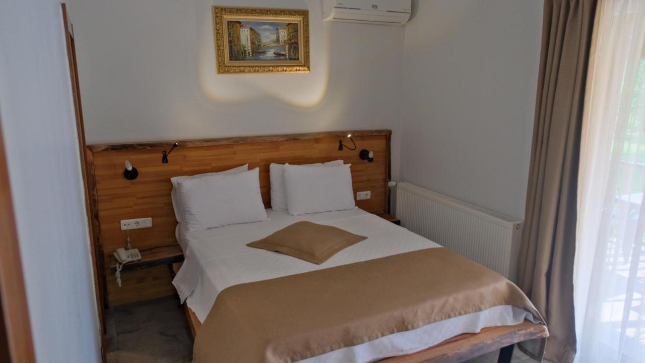 Cevizdibi Otel 4*